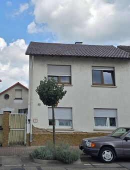 Zweifamilienhaus - preiswerte Chance für Handwerker - Hockenheim