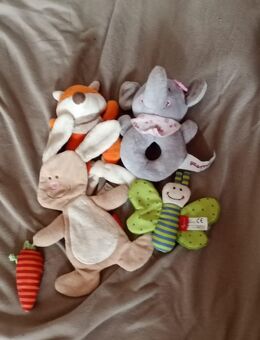 Baby- Spielzeug- Set, mit 2 Stoffrasseln & 2 Knister- Tieren - Theilenhofen