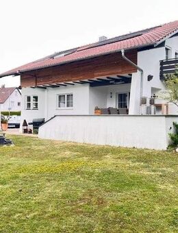 Freistehendes Einfamilienhaus mit Pool in guter Lage zu verkaufen - Straubing
