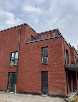 Neubau / Erstbezug 3 – Zimmer Komfort-Wohnungen im Staffelgeschoss mit Fahrstuhl Haus I - Norderstedt