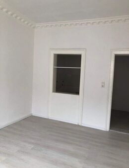 Schöne neu renovierte 2-Zimmer Wohnung in Nürnberg-Gostenhof auch für eine 2er WG geeignet - Nürnberg