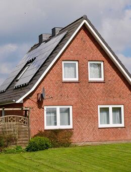Nachhaltig wohnen im Grünen - Charmantes Einfamilienhaus mit PV-Anlage - Neufeld