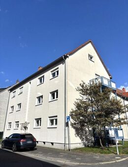 Bei VIVAWEST die Sonnenstrahlen auf dem eigenen Balkon genießen. - Bochum