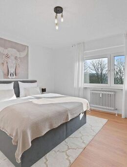 Roomfall - Moderne 2,5 Zimmer Wohnung Möbiliert mit Tiefgarage und Homeoffice - Bad Rappenau