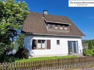 Gepflegtes Einfamilienhaus mit Garten, Garage und Carport in schöner Lage von Kreuztal-Littfeld! - Kreuztal