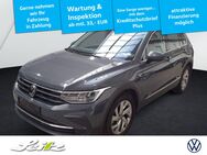 VW Tiguan, 2.0 TDI Move, Jahr 2024 - Weingarten