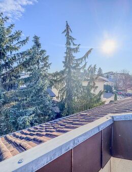 Licht, Luft & Freiheit - Dachwohnung mit sonniger XXL-Terrasse - Pforzheim