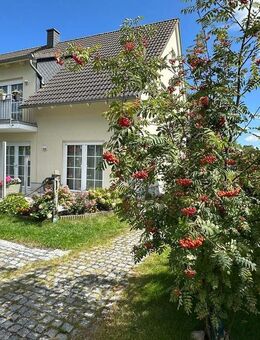 Doppelhaushälfte mit Einliegerwohnung in Zingst - unweit des Zingster Stroms - Zingst (Ostseebad)