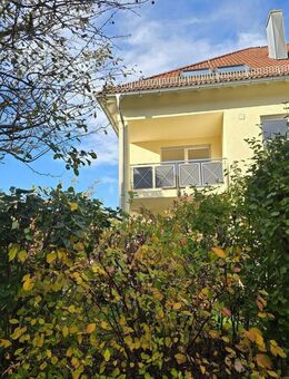 Freie - sonnige ruh. 2-RW mit großem Süd-Westbalkon u.Blick ins Grüne in ruhiger Wohnanlage in DD-Briesnitz - Dresden