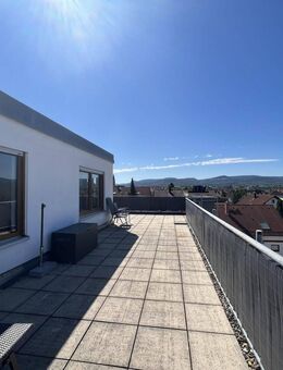 DG-Wohnung mit traumhafter Dachterrasse - Salach