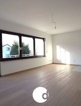 Hochwertige DG-Wohnung mit großem Westbalkon in ruhiger Aussichtslage - Filderstadt