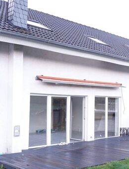 Familienfreundliches Zuhause mit Garten, Kamin und moderner Fußbodenheizung – sofort einziehen und wohlfühlen - Burgdorf (Landkreis Region Hannover)