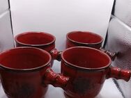 4 Tassen rot Retro Keramik Glühwein als Set zusammen Höhe 8cm Durchmesser 8cm - Essen