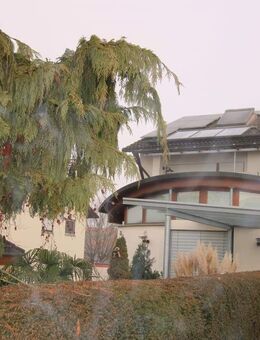 Doppelhaushälfte mit gehobener Ausstattung und gemütlichem Flair in ruhiger Lage - Gottmadingen