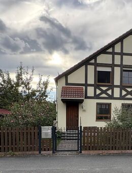 Gepflegtes Reiheneckhaus mit Garage in Nürnberg-Thon - Nürnberg