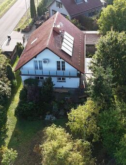 Kernsaniertes Einfamilienhaus mit hochwertiger Ausstattung & großem Carport in Toplage zwischen Erfurt und Gotha - Drei Gleichen