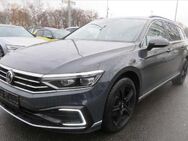 VW Passat Variant, GTE, Jahr 2020 - Verden (Aller)