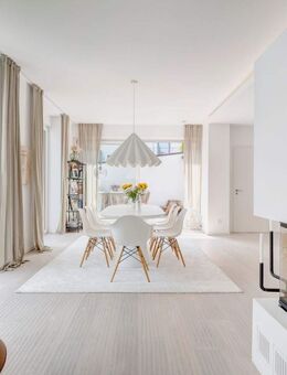 Einzigartige Stadtwohnung über vier Etagen und mit großzügigen Dachterrassen nahe dem Gärtnerplatz - München