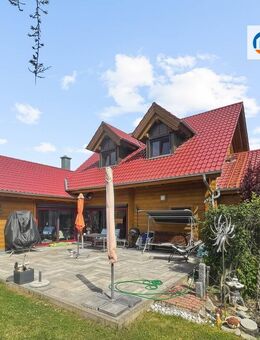 Wohnen im Einklang mit der Natur - Massivholzhaus mit Gartenidylle - Dettelbach