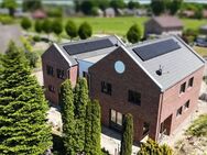 Neubau- ETW mit 5-Zimmern über 2 Ebenen- links auf knapp 163 m² Wohnfläche im KfW40 Standard in einem 3-Familienhaus - Visbek