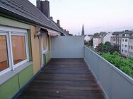 Möbl:Terrasse+wunderschön+gerade Wände: Zimmer,Wohnküche. TH+FH+Flughafen+Zentrum gut erreichbar. - Köln