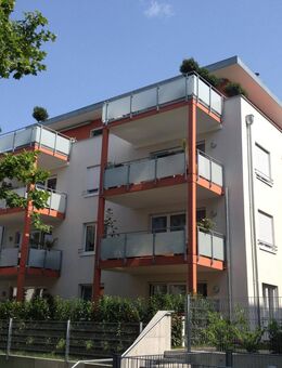 3 Zimmer Wohnung mit Terrasse und Balkon - Lörrach
