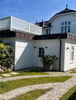 Eine 3-Zimmerwohnung mit Sonnendeck in Premiumlage von Wenningstedt! - Wenningstedt-Braderup (Sylt)
