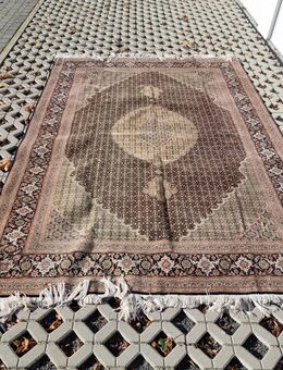 Handgeknüpft Teppich. Perser Teppich Tabriz - Witzenhausen