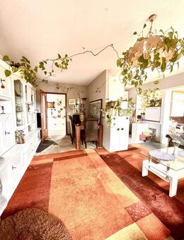 Helle 2-Zimmer-Wohnung mit Wintergarten und sonniger Dachterrasse in Weinheim-Lützelsachsen - Weinheim