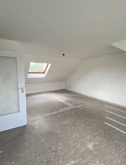 Gemütliche Dachgeschosswohnung in ruhiger Wohnlage! - Dortmund