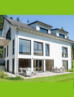 Eine sichere Entscheidung. Modernes Zweifamilienhaus, hochwertige Ausstattung, KfW55, Garten, Garage - Badenweiler