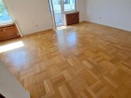 Großzügige zentralgelegene 3 Zimmer Wohnung - Duisburg