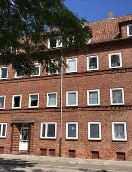 ***Schöne 2,5 Zimmer Dachgeschosswohnung in Rendsburg*** - Rendsburg