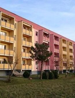 Schöne Wohnung in ruhiger Lage mit Balkon - Borsdorf