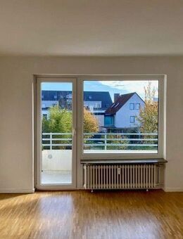 Kurzfristige Anmietung möglich - 3-Zimmer-Wohnung mit Tageslichtbad - Eschborn