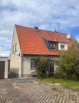 Charmante Doppelhaushälfte mit Garage & Garten in beliebter Lage - Mühlhausen (Thüringen)