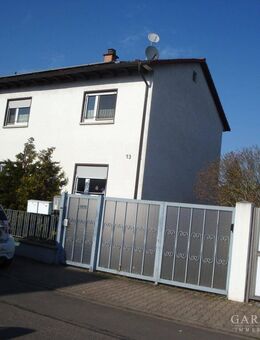 ** Willkommen in Ihrer Wohlfühl - Oase ... Ein-/ oder Zweifamilienhaus in ruhiger begehrter Lage** - Altlußheim