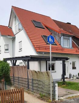 RESERVIERT: Modernisierte DHH-Hälfte in Bubenreuth - Bubenreuth