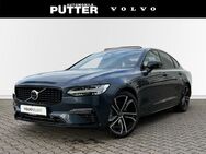 Volvo S90, Recharge T8 AWD Ultimate Dark 20 B&W Akustikvergl, Jahr 2023 - Schwerte (Hansestadt an der Ruhr)