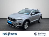 VW T-Roc, 1.5 TSI LIFE beatsAudio APP, Jahr 2023 - Saarbrücken