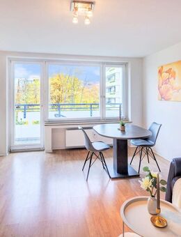 Neuperlach: Erbbaurecht - Attraktive 2-Zimmer Wohnung mit Balkon und Stellplatz - frei - München