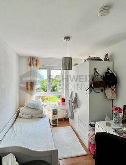 3-Zimmer-Wohnung mit Balkon, Einbauküche und Tiefgaragenstellplatz - Ruhige Lage in Plochingen! - Plochingen