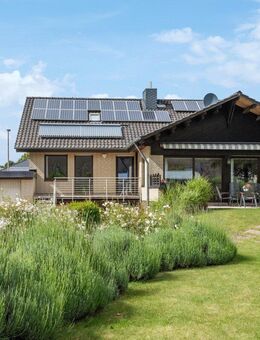 Großer Garten, Tolle Architektur, Partykeller - Traumhaftes Einfamilienhaus zum Verkauf - Gronau (Leine)
