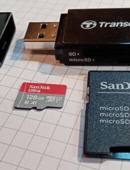Speicherkarte MicroSDXC 128GB, SanDisk Ultra mit einer Datenübertragung von bis zu 120MB/s, Speicherkartenleser Transcend Dual, MicroSD & SD Laufwerke, USB 3.0 Typ A, schwarz, inklusive SD-Adapter - Fürth