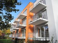 Moderne 2-Zimmer-Dachgeschosswohnung mit Balkon und Dachterrasse - Gießen