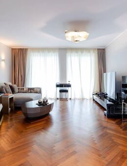Moderne Vier-Zimmer-Wohnung mit zwei Balkonen und TG-Stellplatz im Europaviertel - Frankfurt (Main)