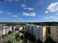 **Modernisierte Eigentumswohnung plus Garage mit tollem Ausblick in zentraler Wohnlage** - Erlensee