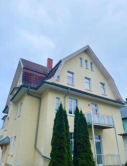 *NEUE RENDITE* Charmante 2-Zimmer-Wohnung mit Balkon zu verkaufen! - Sonneberg