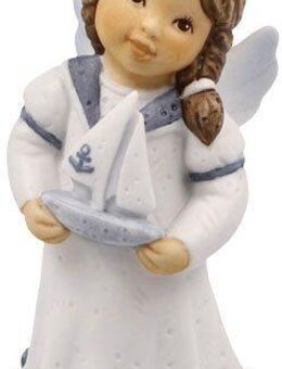 Goebel Engelfigur Schutzengel - Schiff Ahoi, Weihnachtsdeko, Höhe ca. 8,5 cm (1 St), Sammlerfigur, Weihnachtsfigur, Dekofigur aus Biskuitporzellan