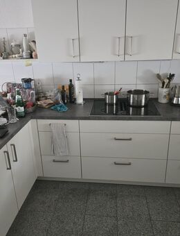 Hochwertige Küche Weiss/Dunkelgrau Marmor inkl. Geräte. - Heilbronn